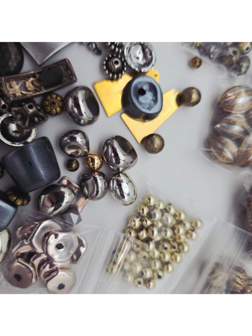Assorted Jewelry Making Bead Lot Metallic Silver & Gold Tones Various Shapes Siz - Picture 9 of 9